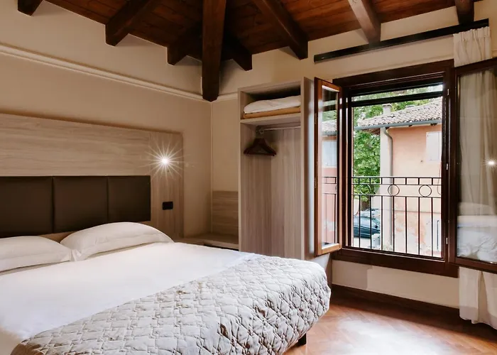 Santa Maria Maddalena * Budrio (Bologna)