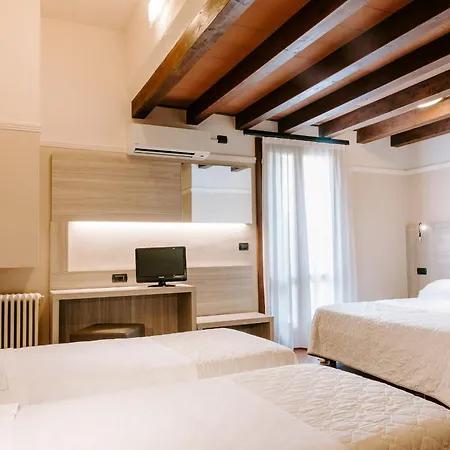 Santa Maria Maddalena Budrio (Bologna)